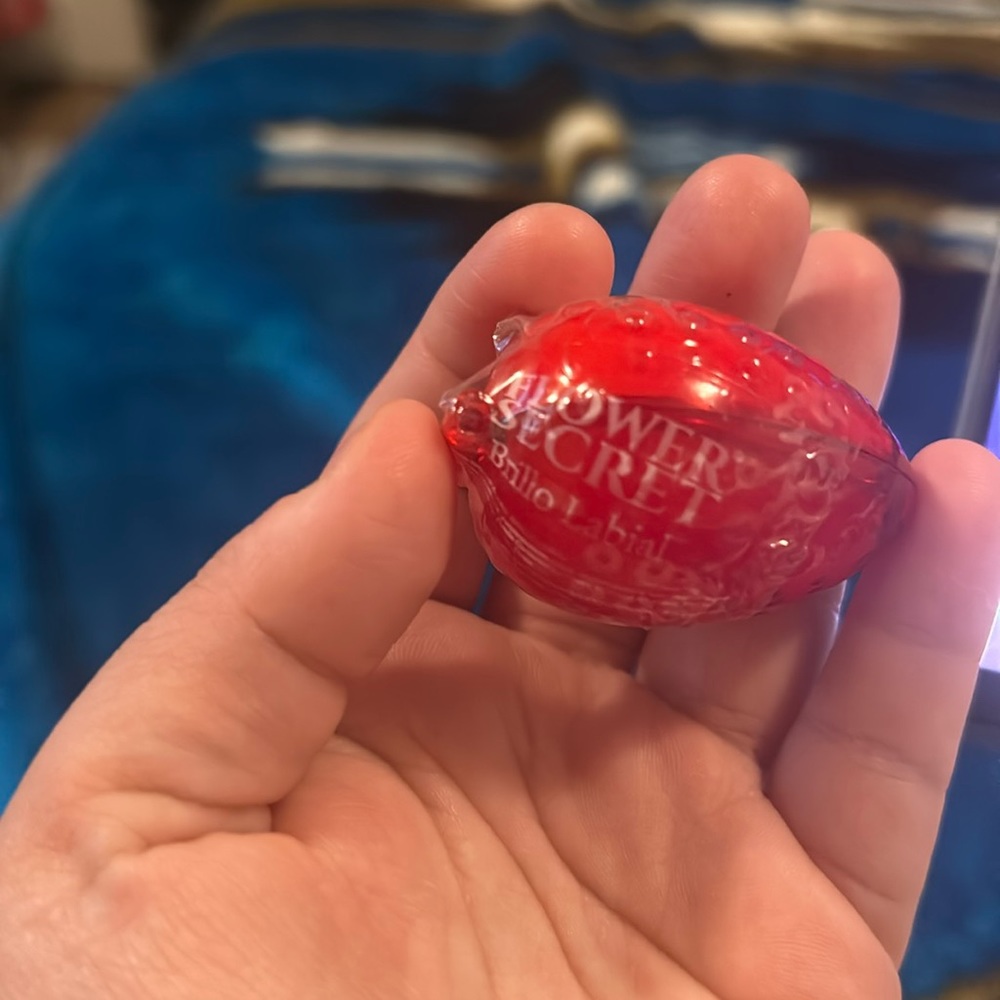 Strawberry lipgloss